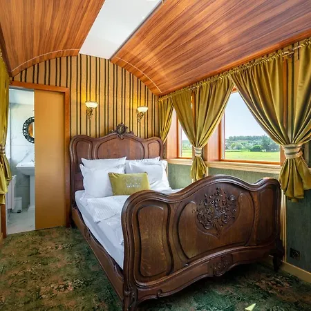 Aparthotel Stacja Galicja - W Pociagu Blisko Energylandia *